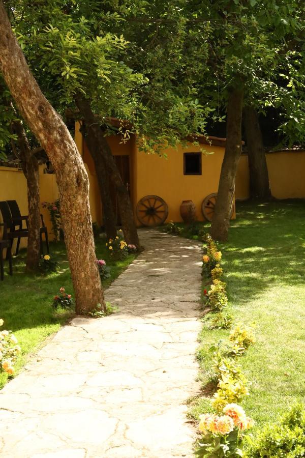 Sari Konak Garden Otel Σαφράμπολη Εξωτερικό φωτογραφία
