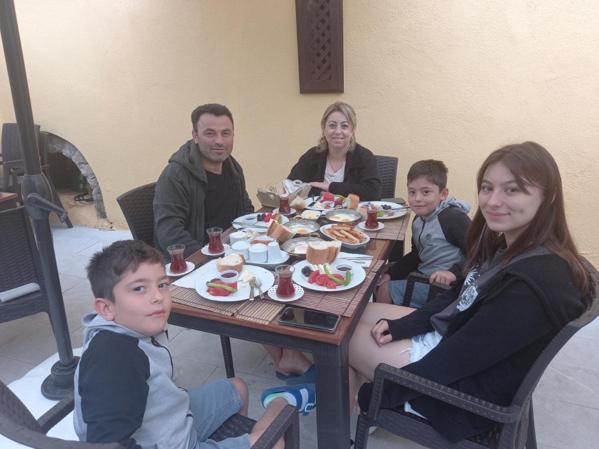 Sari Konak Garden Otel Σαφράμπολη Εξωτερικό φωτογραφία